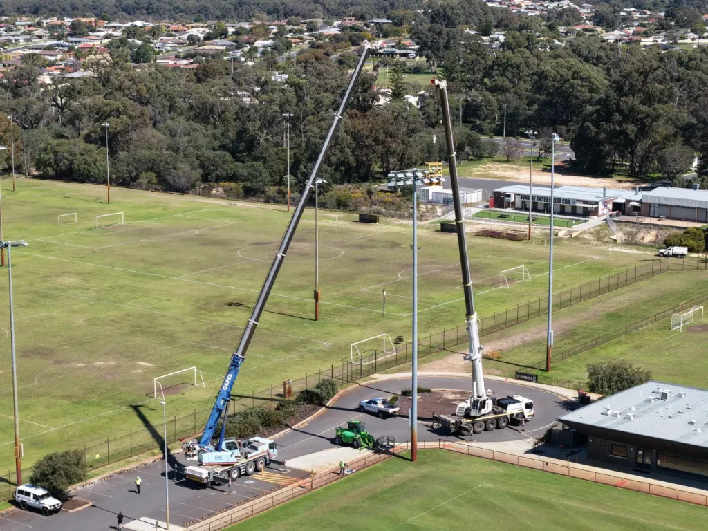 Light Repairs - Replacement with Crane